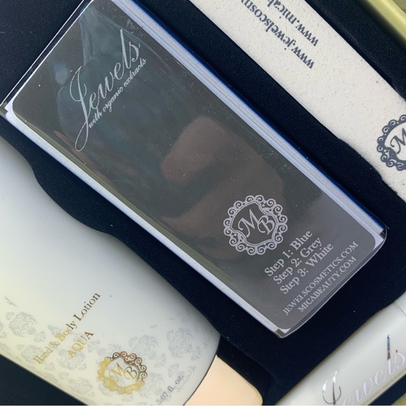 SALE!!! Nail and cuticle care buff kit. 5 - Picture 5 of 12